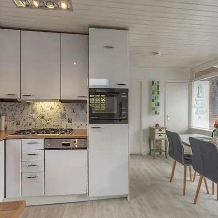 Eureka 73 Sint Maartenszee Ferienhaus Sint Maartensvlotbrug